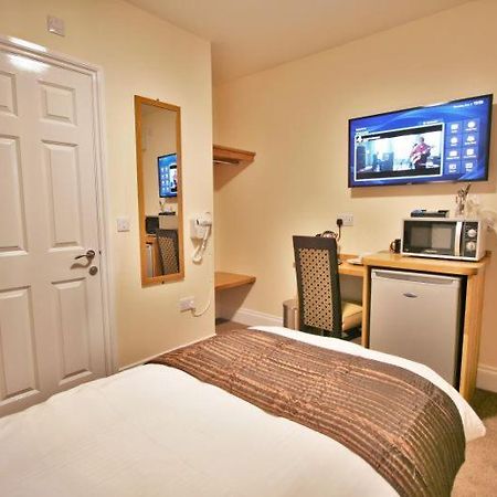 Central Studios Gloucester Place By Roomsbooked Cheltenham Exteriér fotografie